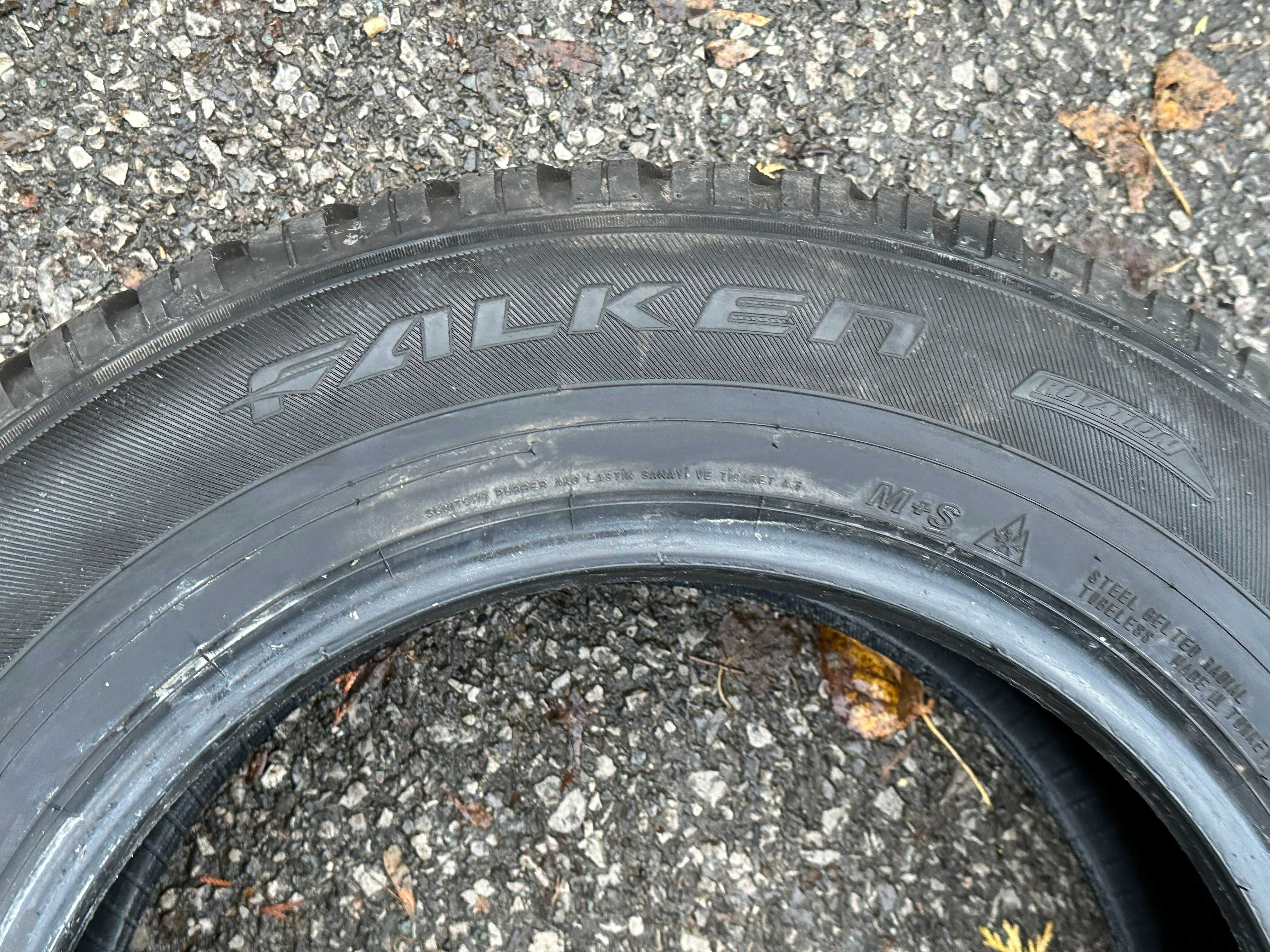 ЗИМНИ гуми FALKEN 215/65/16  с ДОТ  14/2018г