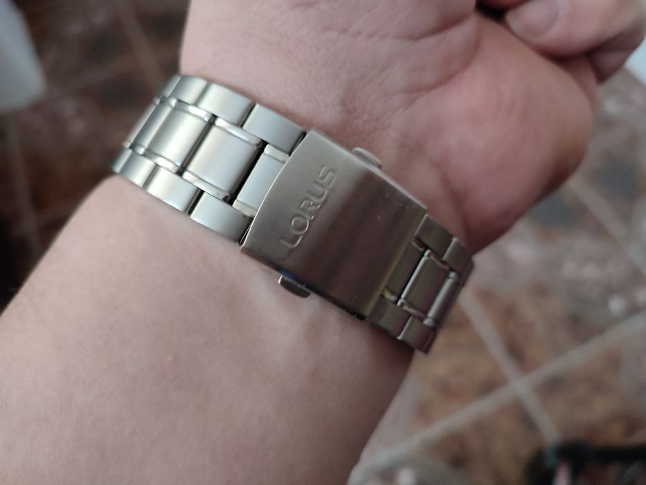 Vând ceas Lorus by Seiko Cronograf