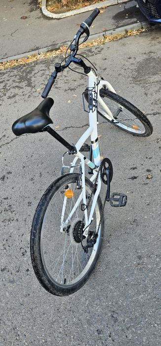 Bicicleta 24 BTWIN original 100 alb 135-150 cm