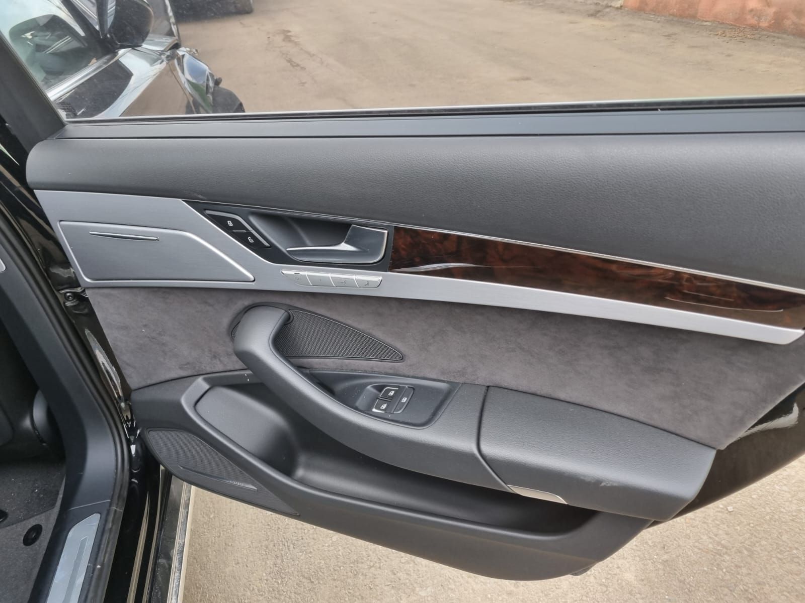 Dezmembrez Audi A8 D4/4H [facelift] [2013 - 2018] 3.0 tdi CTDB