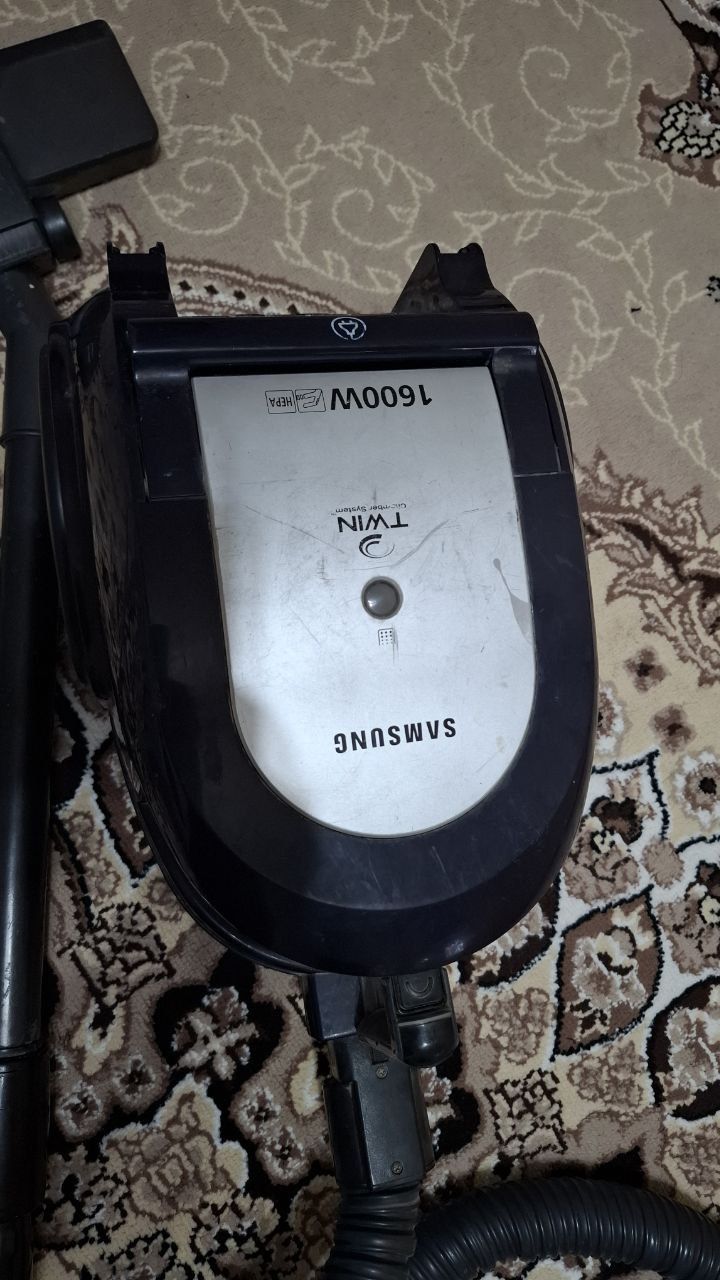 Тезда sumsung плисос сотилади