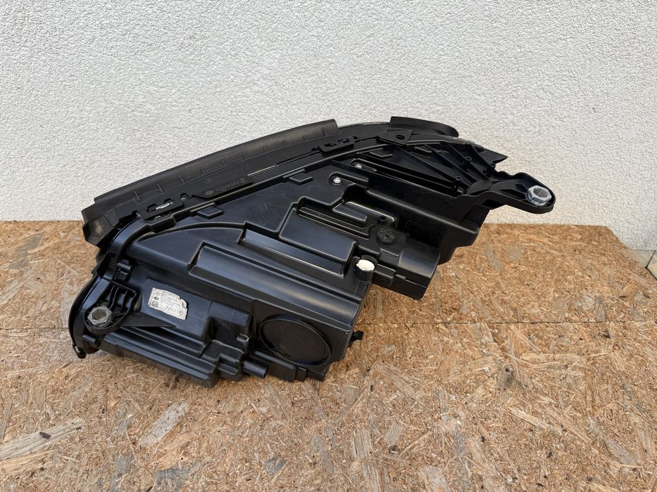 Far dreapta Mercedes E Class LED High Performance Original Europa