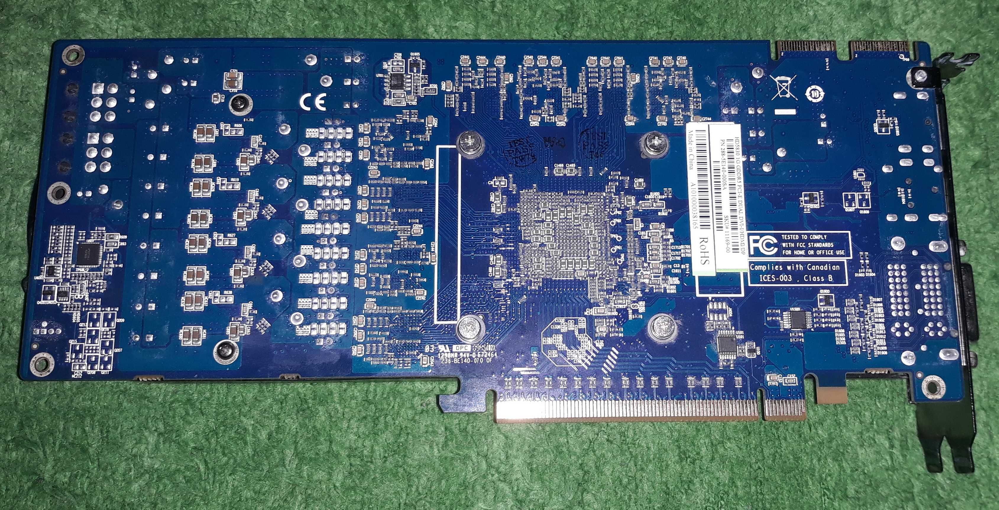 Sapphire Radeon HD 5830 + Kit Memorie (2 X 4GB) DDR3 HyperX Beast