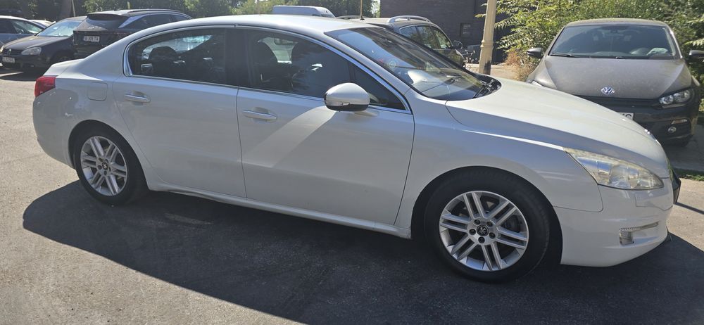 Peugeot 508 hybrid 2012