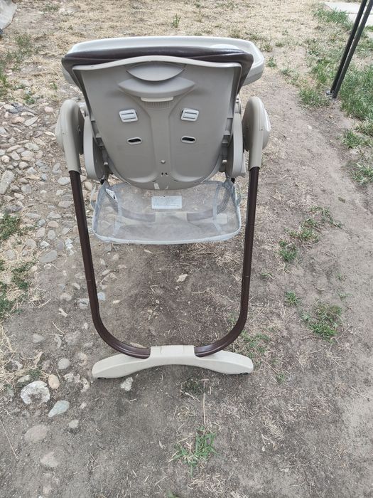 Scaun de luat masa pentru copii