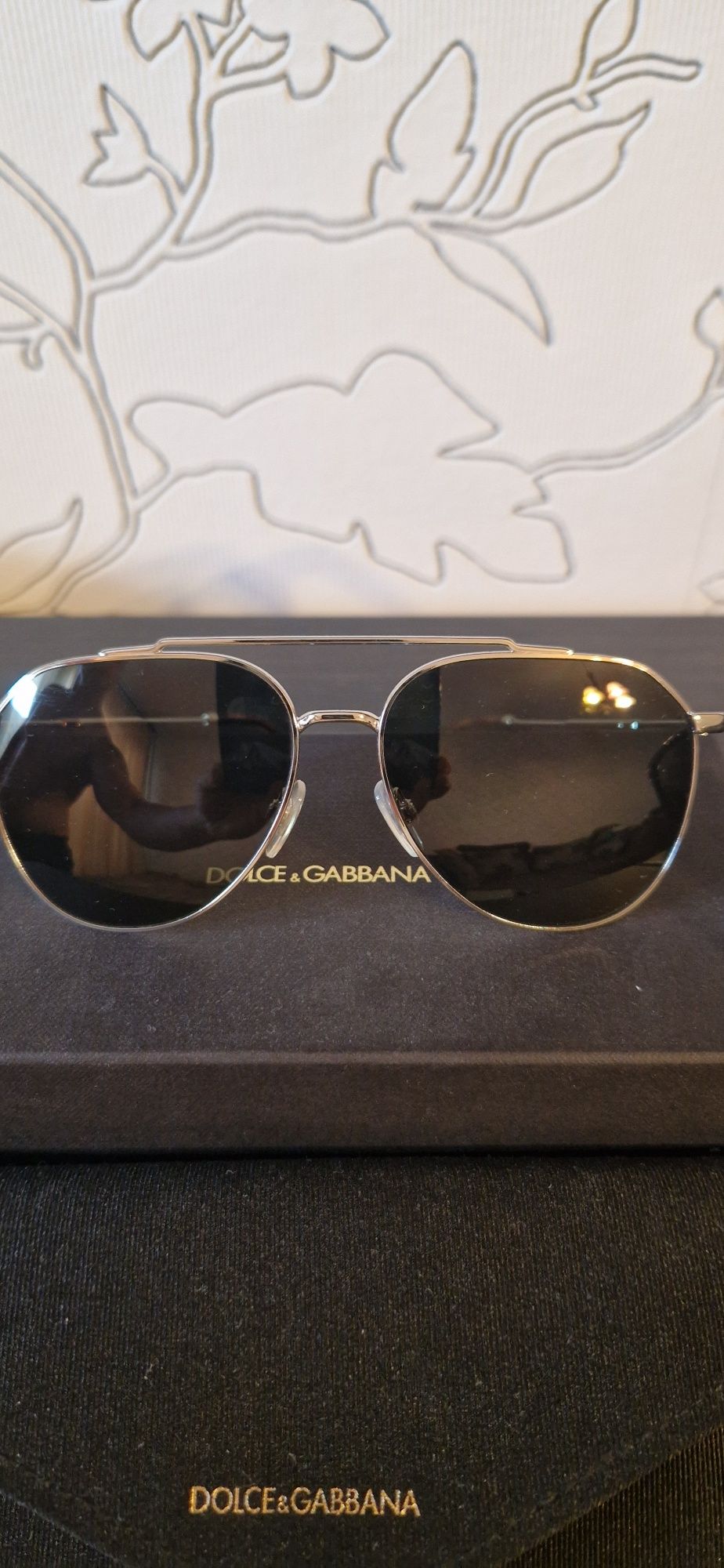 Продавам слънчеви очила Dolce&Gabbana