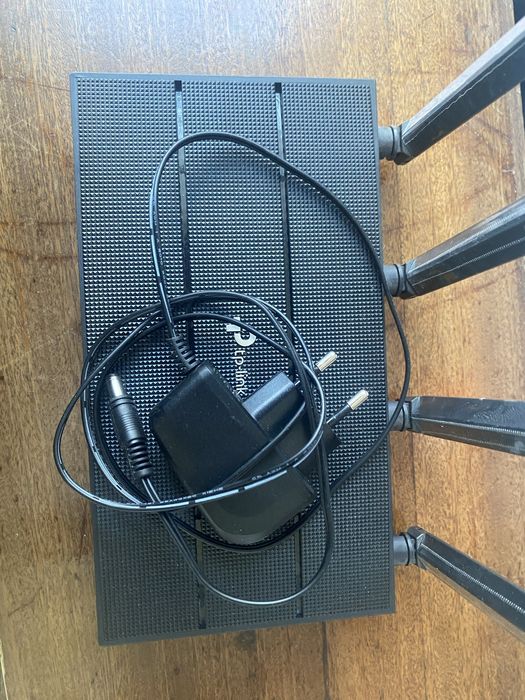 Роутер TP-Link C80