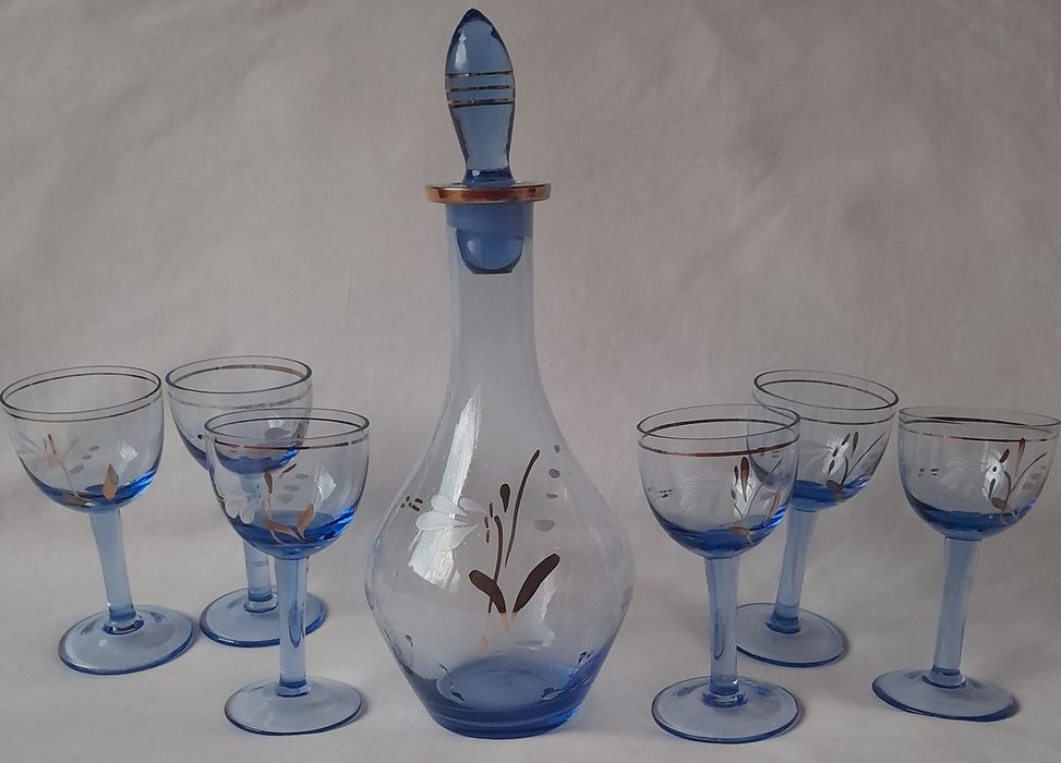 Set 6 pahare cokteil cu sticla decantor