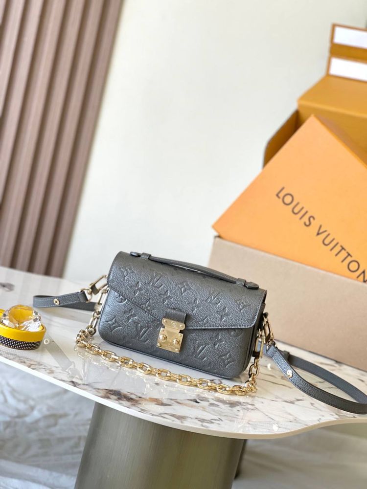 Geanta Louis Vuitton Metis