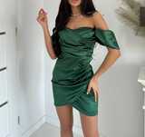 Rochie satin nouă verde smarald