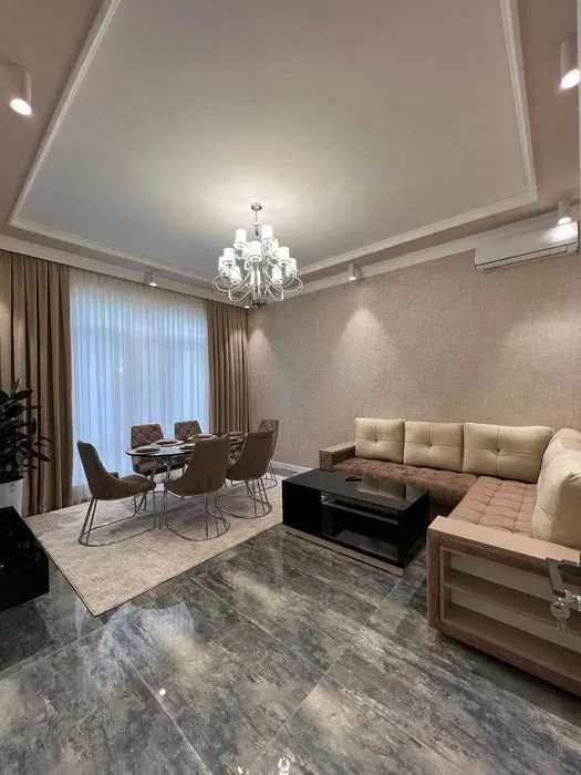 Улица Мукимий   квартира полностью меблирована, метро НОВЗА 500 метров