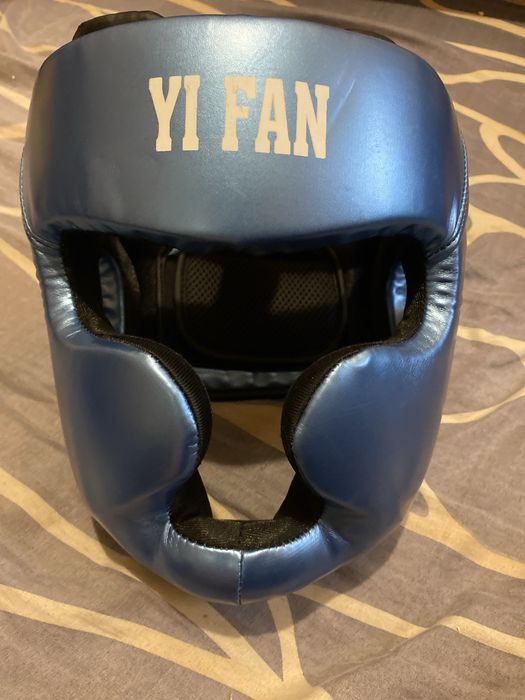 Шлем боксерский бампер абсалютно новый