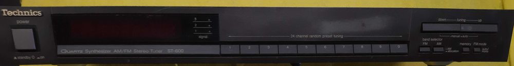 Tuner AM/FM Technics ST-600