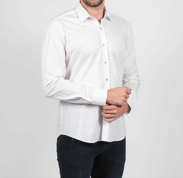 Бяла риза от Теодор