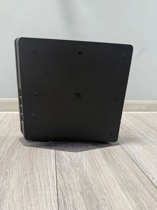PlayStation 4 500GB