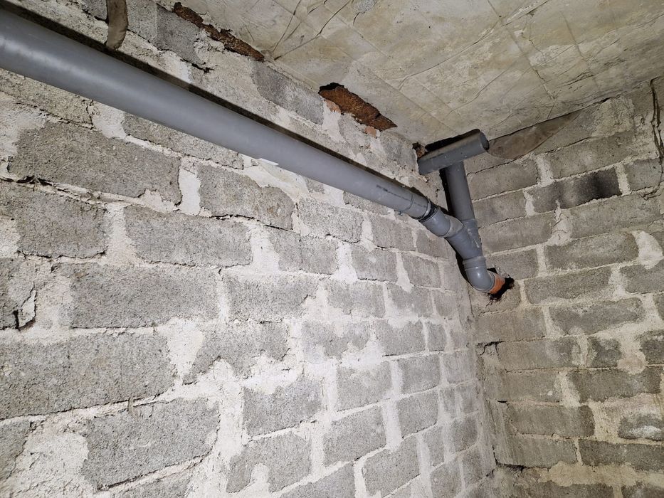 Instalator Încalzire in pardoseala Instalații sanitare & termice  Pomp