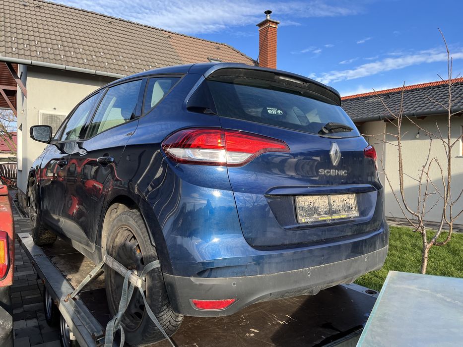 Renault Scenic  1.5 dci avariat /lovit