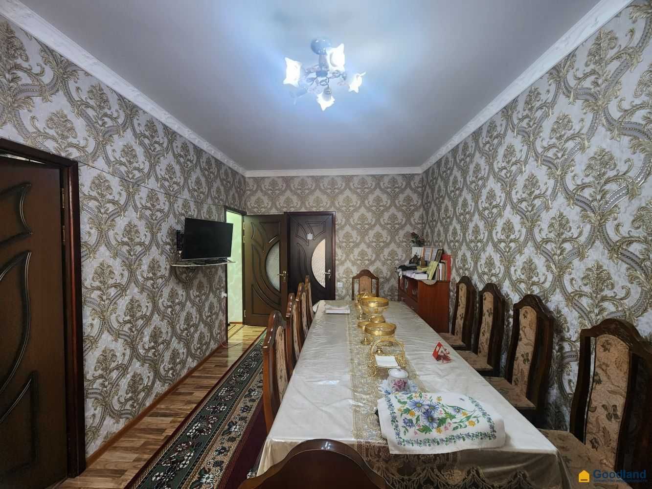 Продаётся 2 ком квартира в Мирабадском р-не 1 кв! Ипотека есть (J1779)