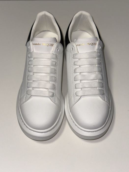 Alexander McQueen Sneakers White / Black