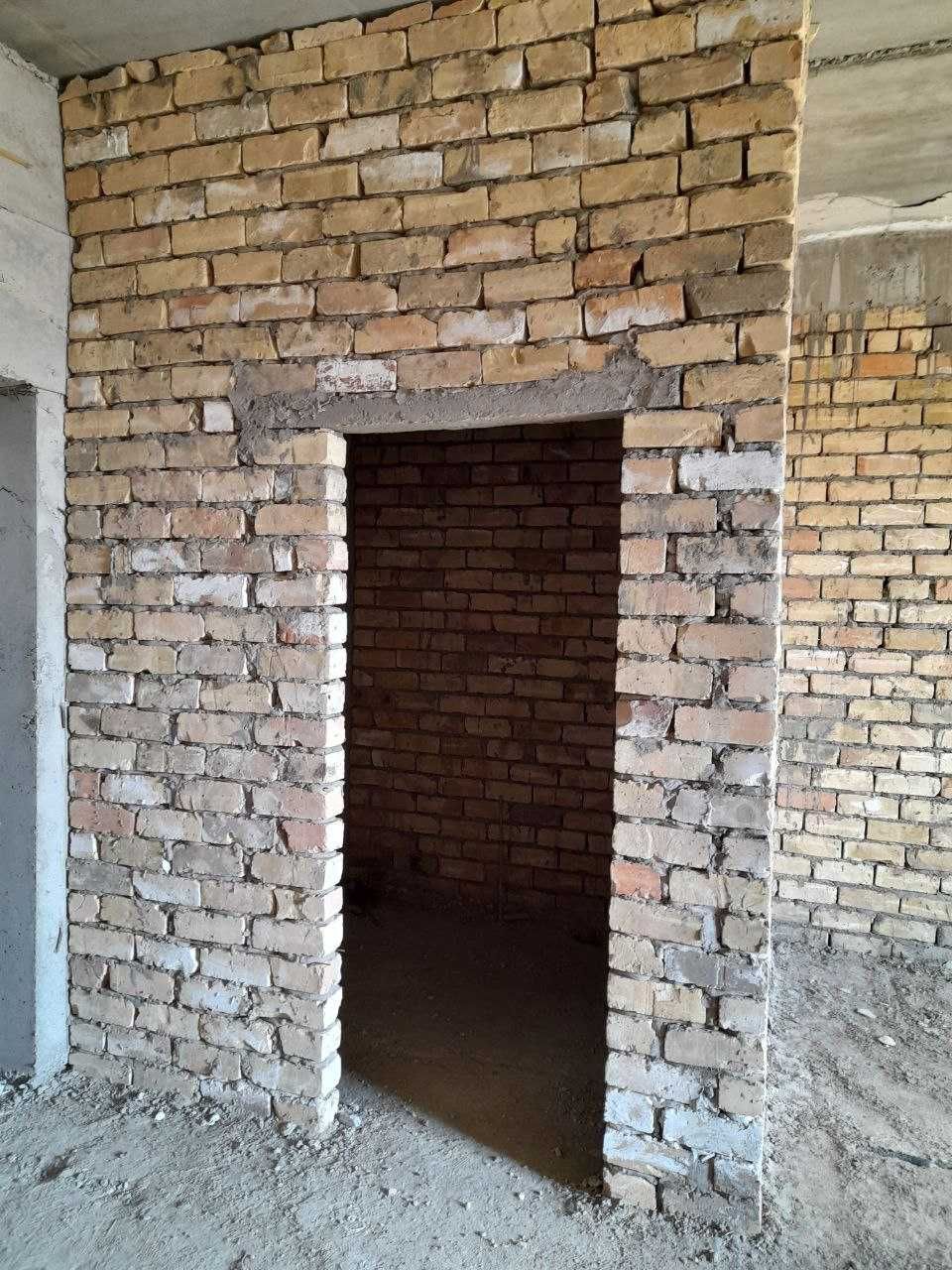Сергели (Спутник), рядом с метро Кипчок (500 м). Цена: 33 000 USD