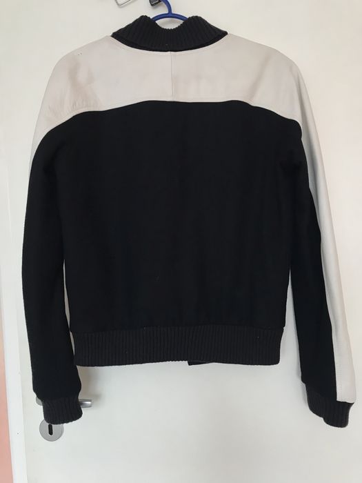 Gant varsity jacket XS/S - 80 % вълна, Guess якета