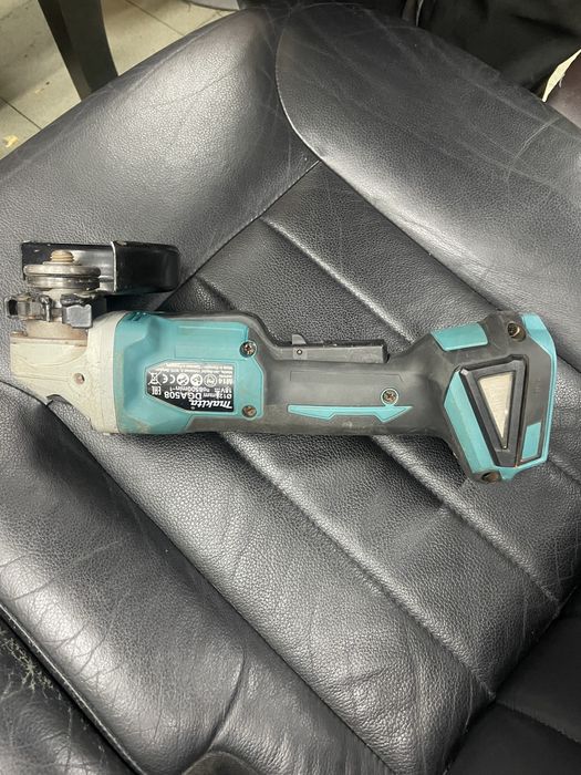 Акумолаторен ъглошлайв makita dga508 bl motor brake 2024г.