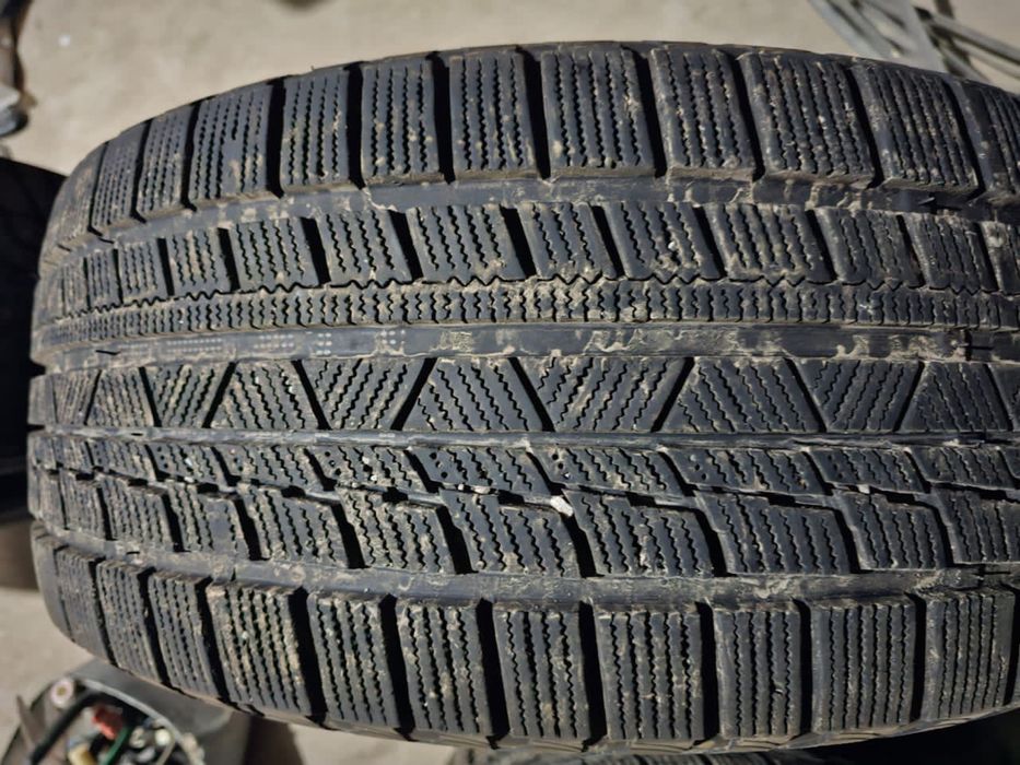 баллоны зимние 235/45/18