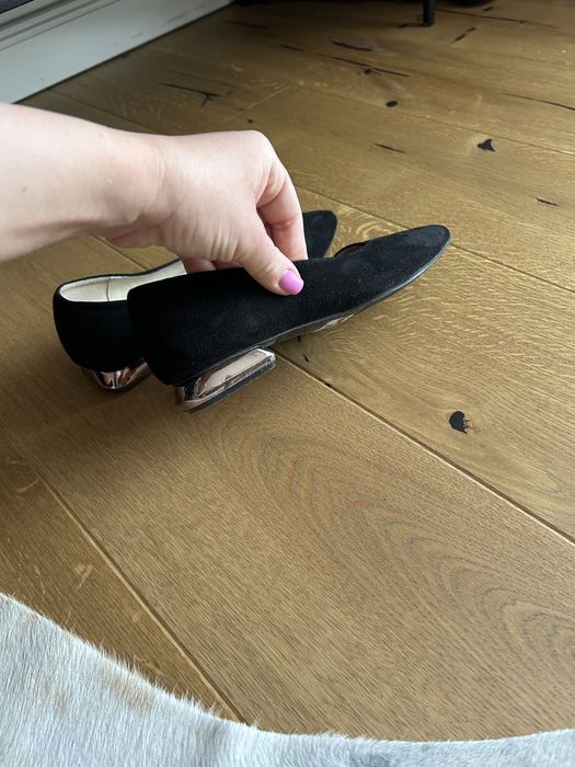 Pantofi eleganti
