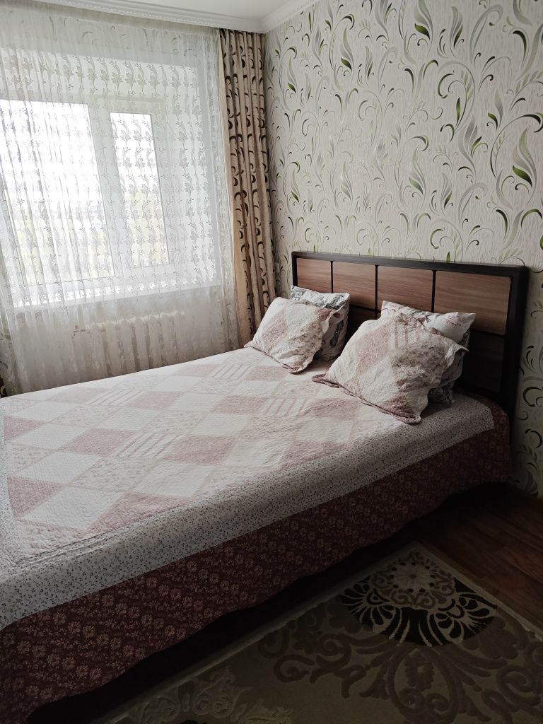 Двухспальную кровать