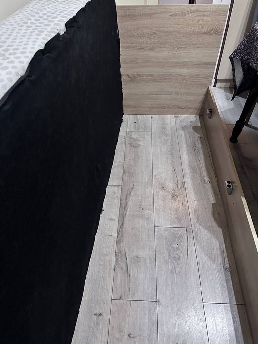 Единично легло, почти ново, може коментар по цената