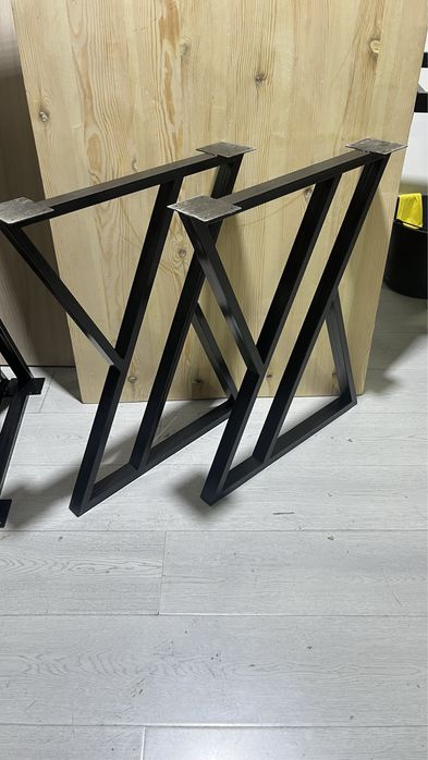 Ношки для столов баров кафе рестаранов офисов