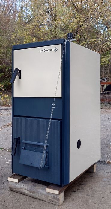 Чугунен котел на твърдо гориво Де Дитрих / De Dietrich 35 kW