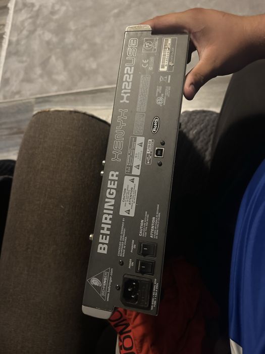 Mixer behringer xeny x1222USB