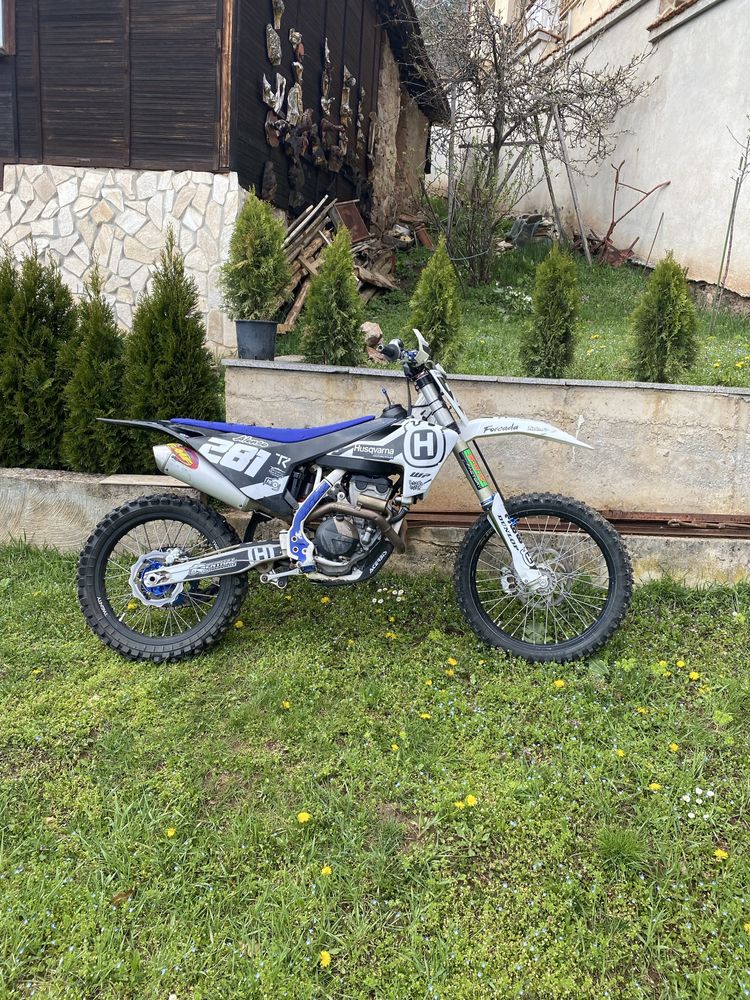 Husqvarna fc 250 2016 в отлично състояние с 2 режима на каране!!!