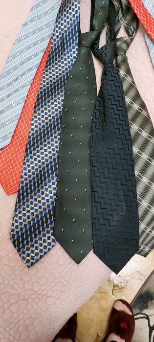 Галстуки мужские брендовые