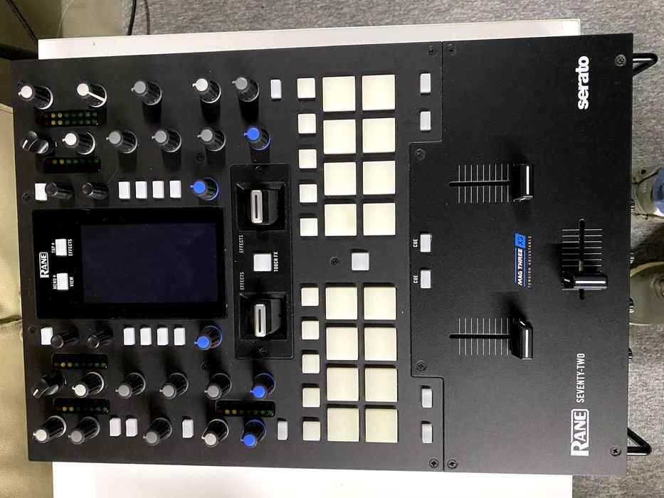 Mixer Dj Rane 72, Rane Twelve
