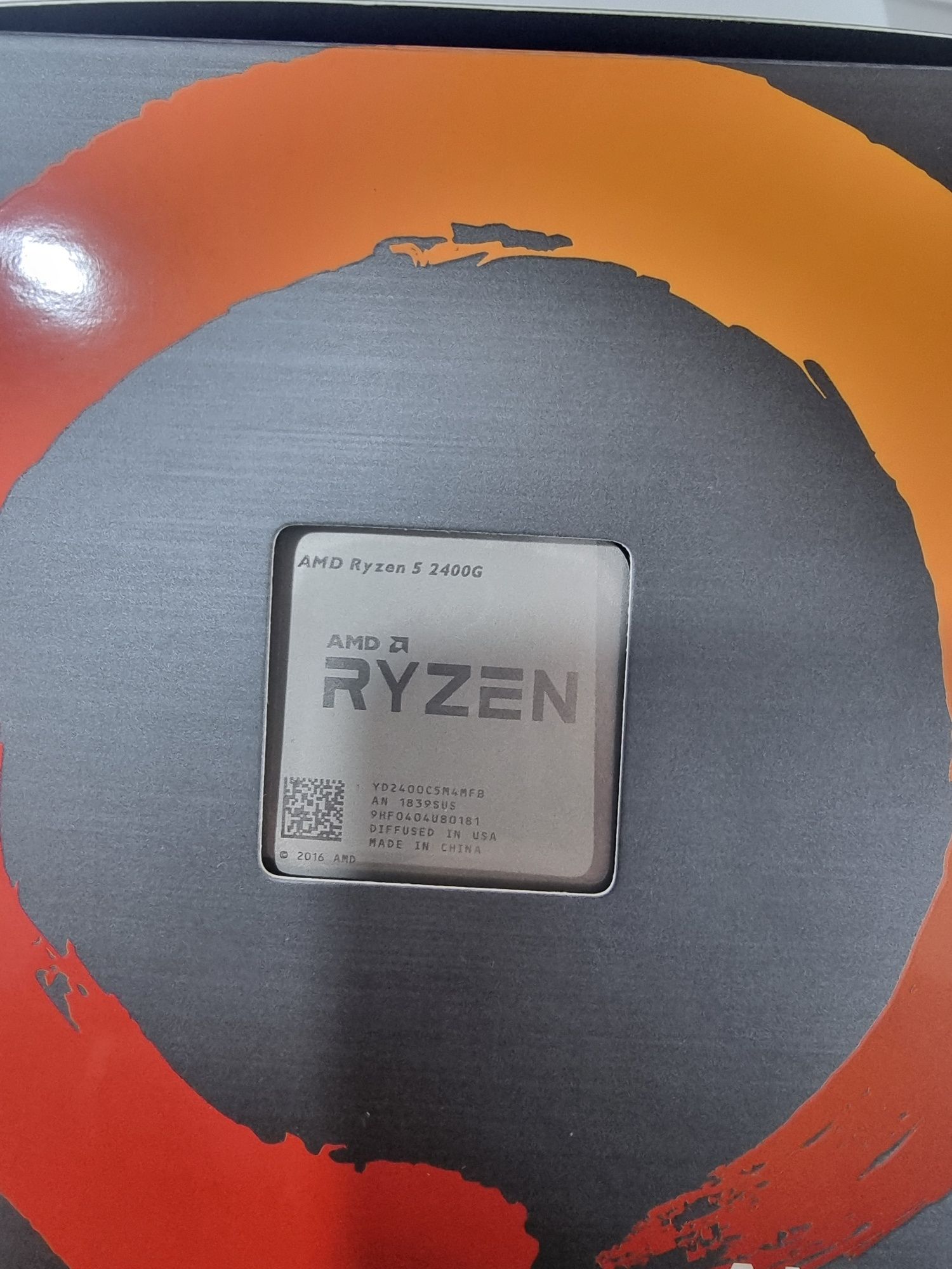 Procesor ryzen 5 2400G