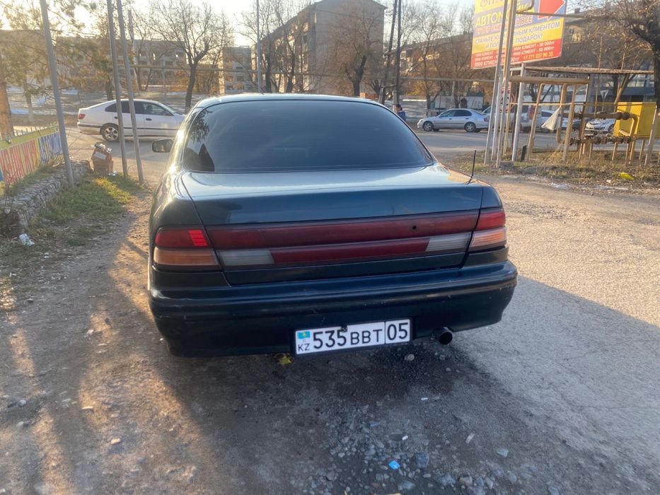 Продам машину Nissan  Maxima