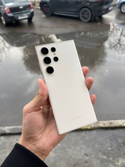 Samsung galaxy s23 ultra 5G 12/256gb holati ideal