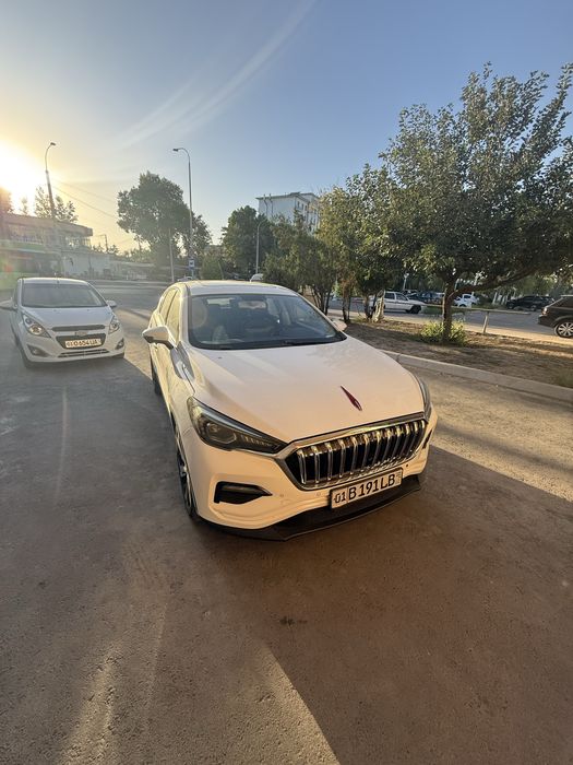Srochna sotiladi Hongji E-HS3
