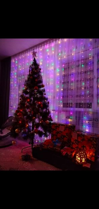 Ёлка 2 метра продаём