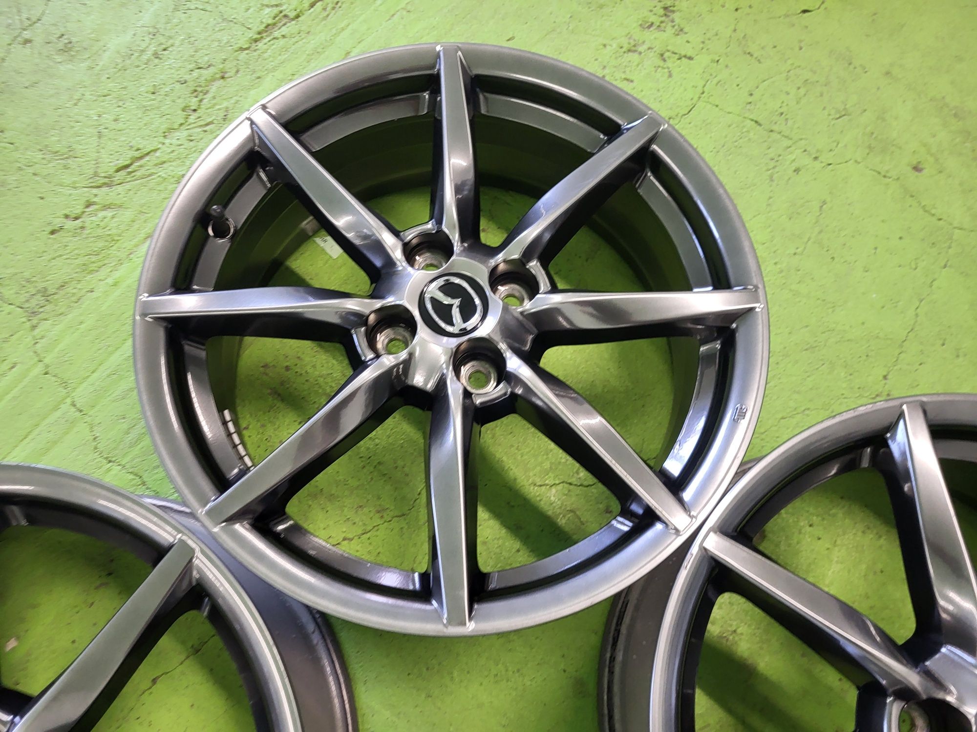 17 4x100 Mazda лети джанти 4х100 мазда