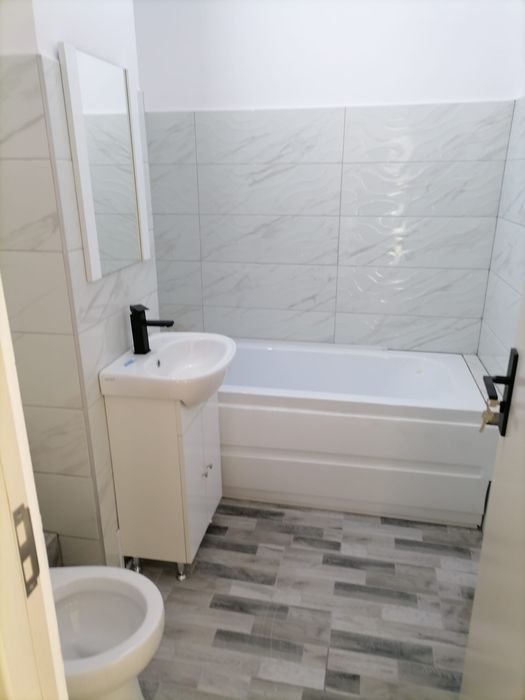 Amenajari interioare-exterioare