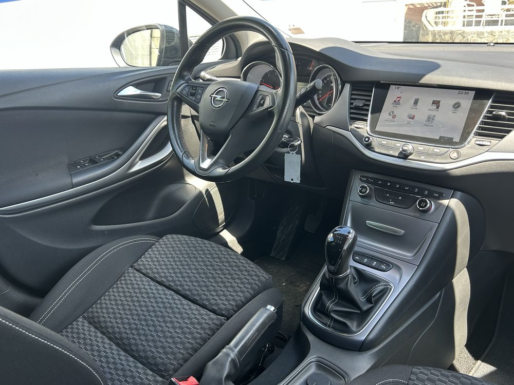 Opel Astra sport tourer+ 2017