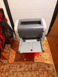 Продам лазерный Ч/Б принтер EPSON EPL 6200L