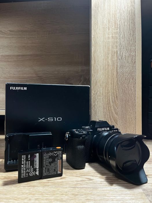 Продам Fujifilm x-s10