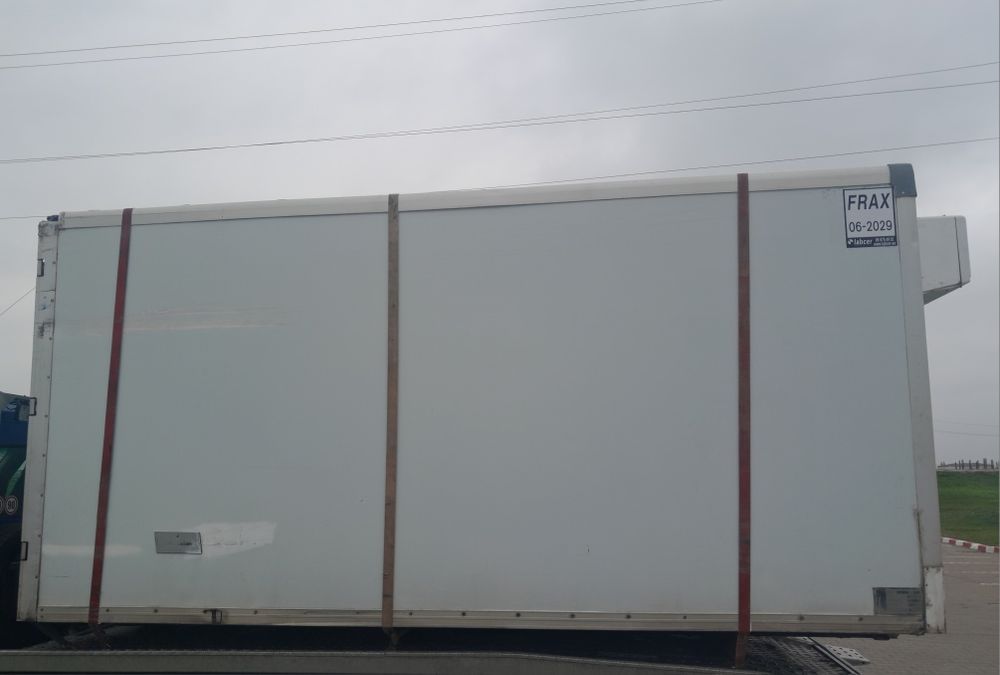 Cub frigorific iveco sprinter, container, cason