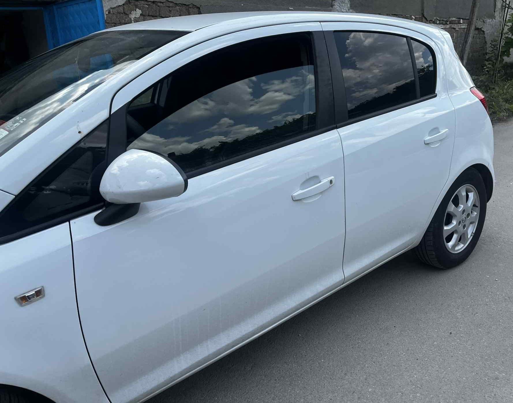 Opel Corsa D ИТАЛИЯ