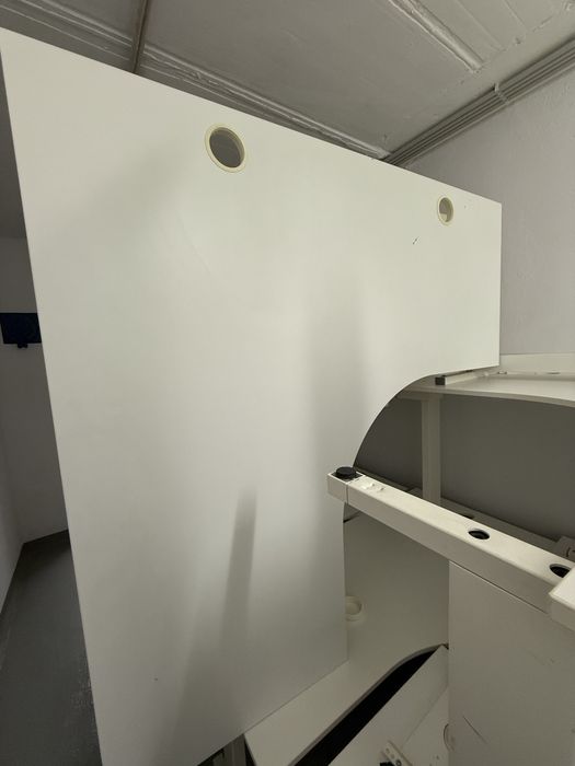 Birouri albe forma L