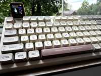 Epomaker RT100 - Gateron Yellow - Tastatura Mecanica